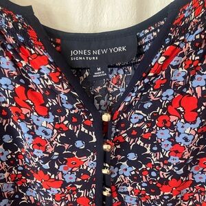 Contrast JONES NY Signature Floral Blouse Women Sz Med. Navy & Light Blue, Oran…